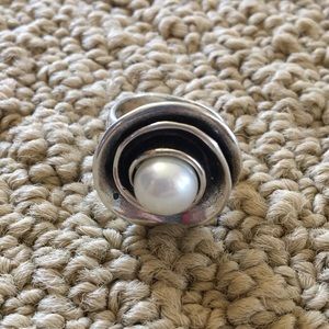 Sterling Silver Pearl Ring